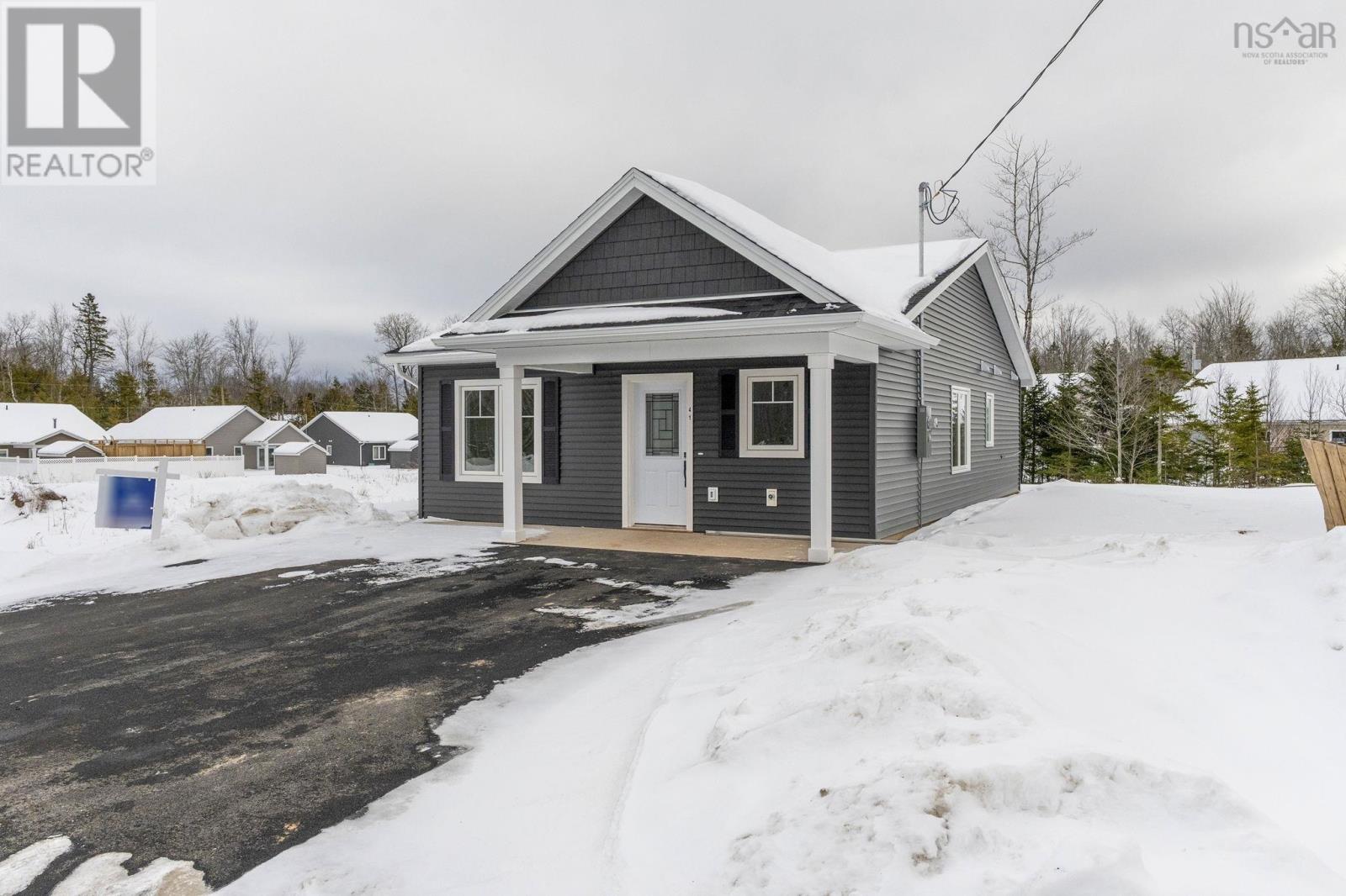 41 Amelia Avenue, Stewiacke, Nova Scotia  B0N 2J0 - Photo 38 - 202529143