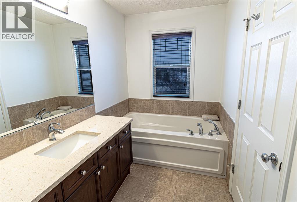 207 Loutit Road, Fort Mcmurray, Alberta  T9K 0L6 - Photo 23 - A2274333