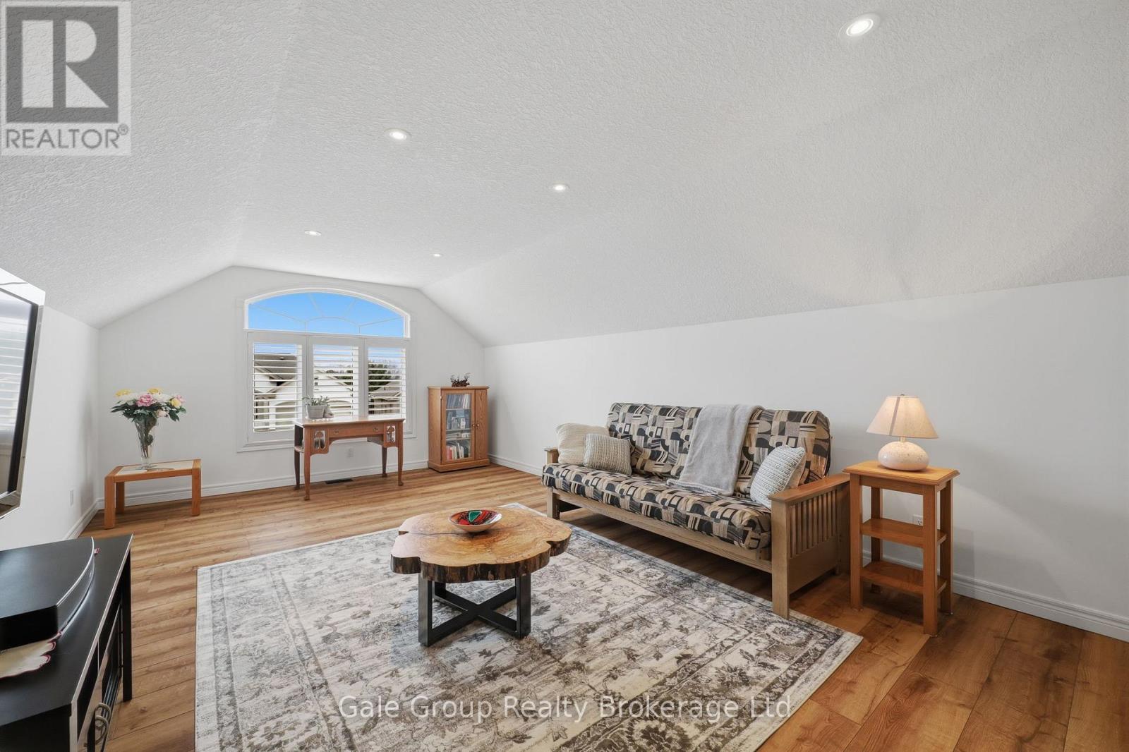 33 Long Lane, Brant, Ontario  N3L 4E9 - Photo 23 - X12955224