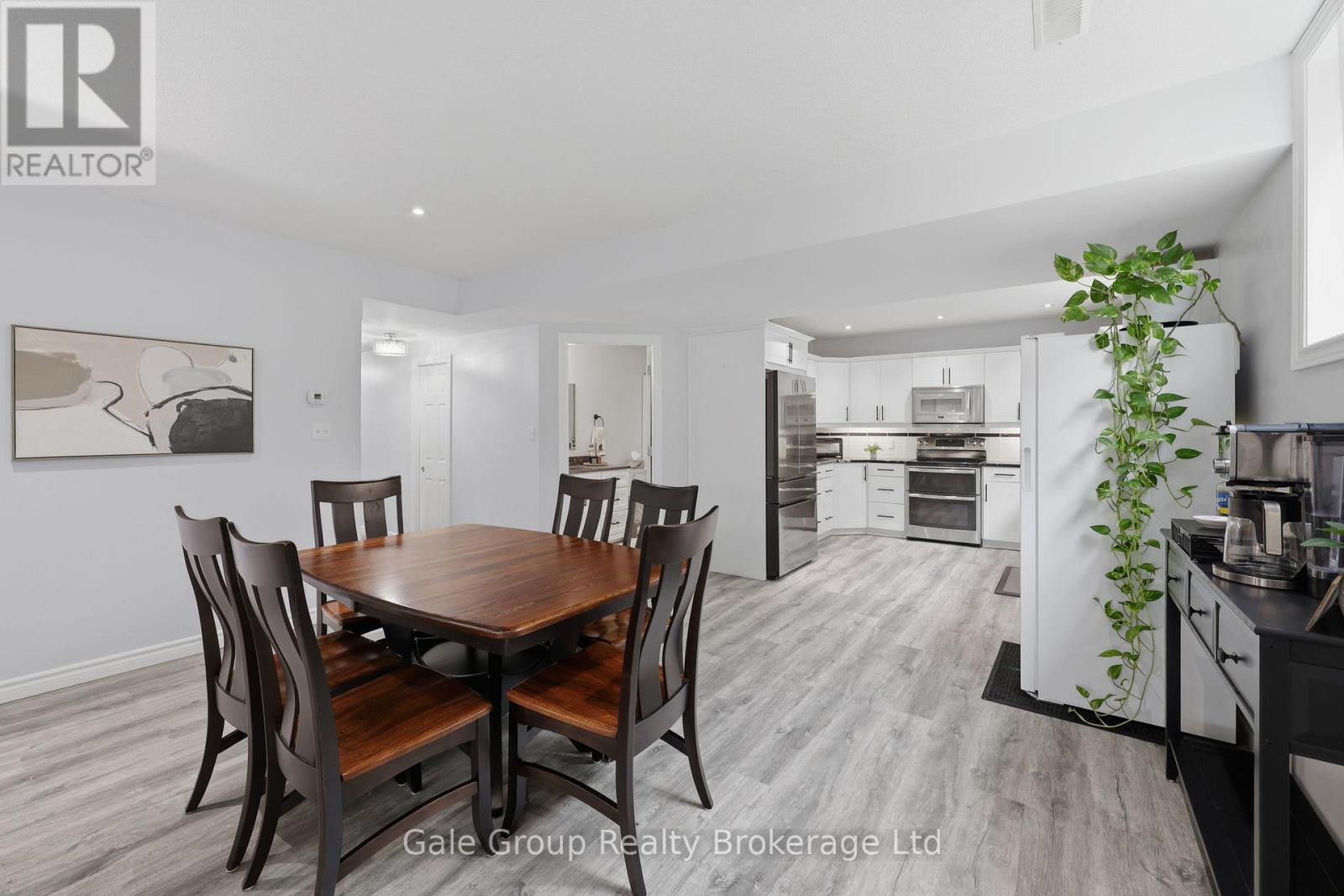 33 Long Lane, Brant, Ontario  N3L 4E9 - Photo 27 - X12955224