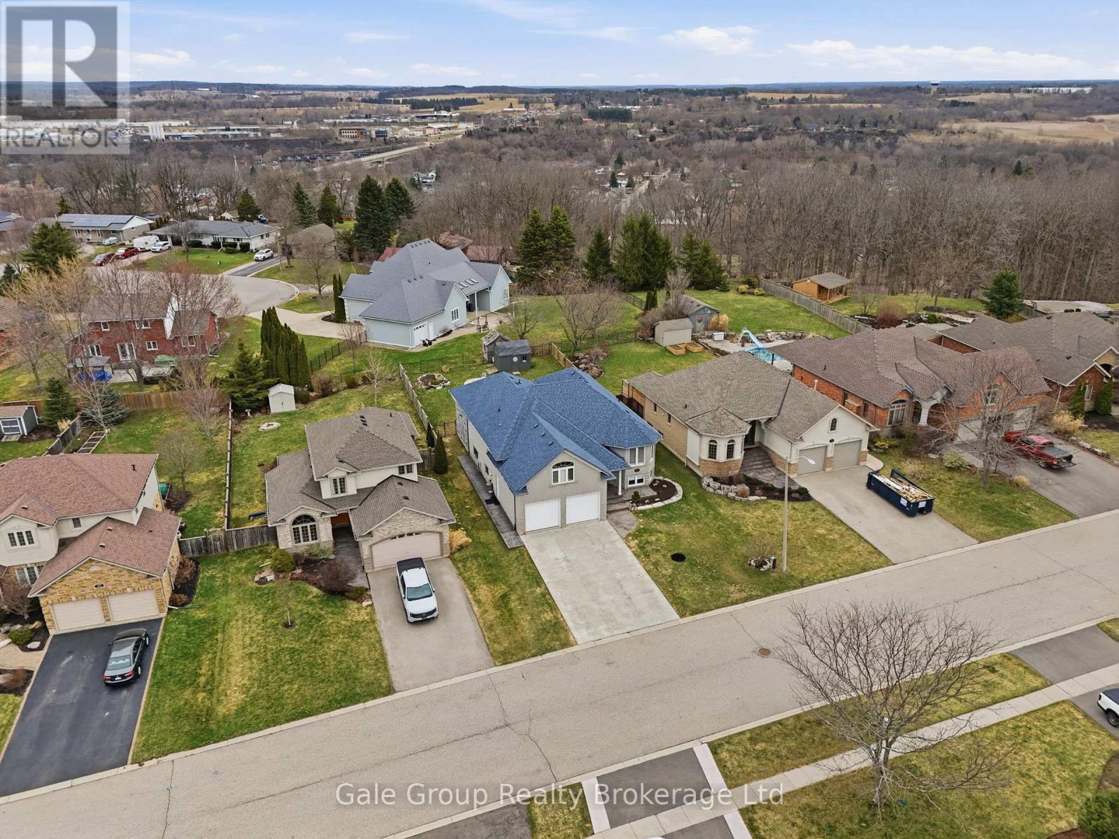 33 Long Lane, Brant, Ontario  N3L 4E9 - Photo 48 - X12955224