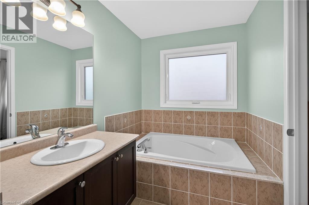 4831 Verdi Street, Burlington, Ontario  L7M 0H5 - Photo 28 - 40817464