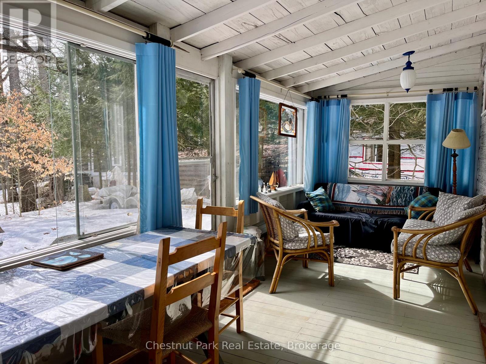 34 Harris Street, Muskoka Lakes, Ontario  P0B 1J0 - Photo 6 - X12955158