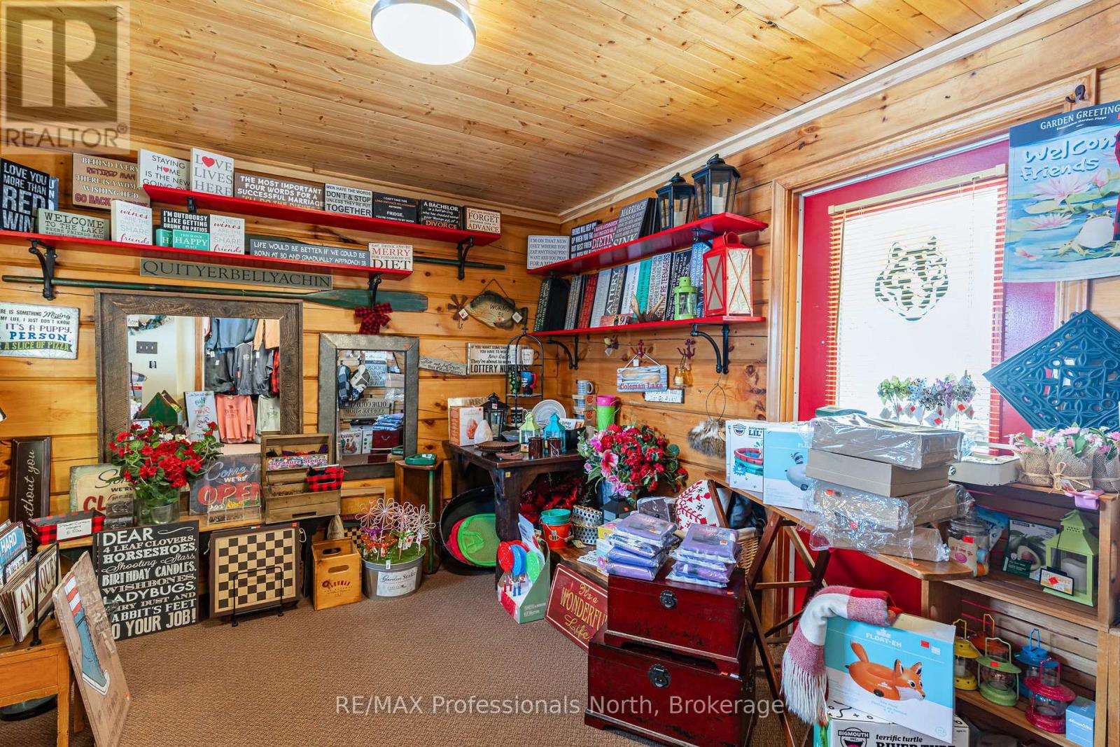 1141 Kennisis Lake Road, Dysart Et Al (Guilford), Ontario  K0M 1S0 - Photo 18 - X12955190