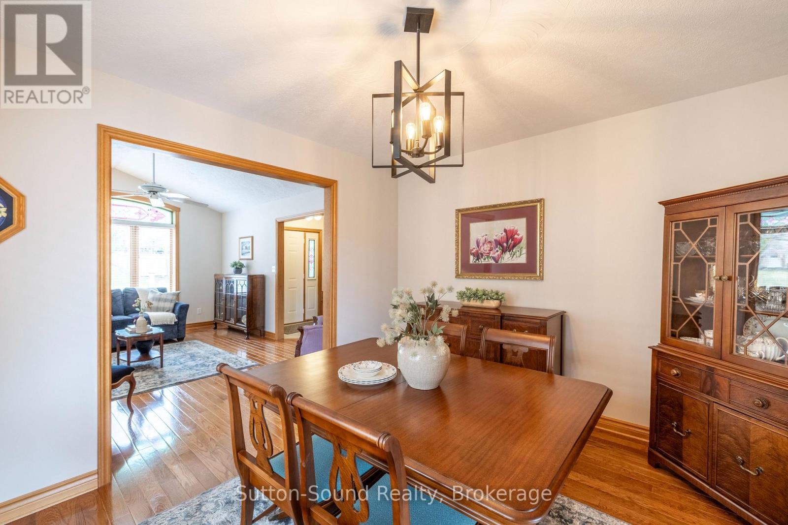 735 15th A Street W, Owen Sound, Ontario  N4K 6V7 - Photo 8 - X12955256