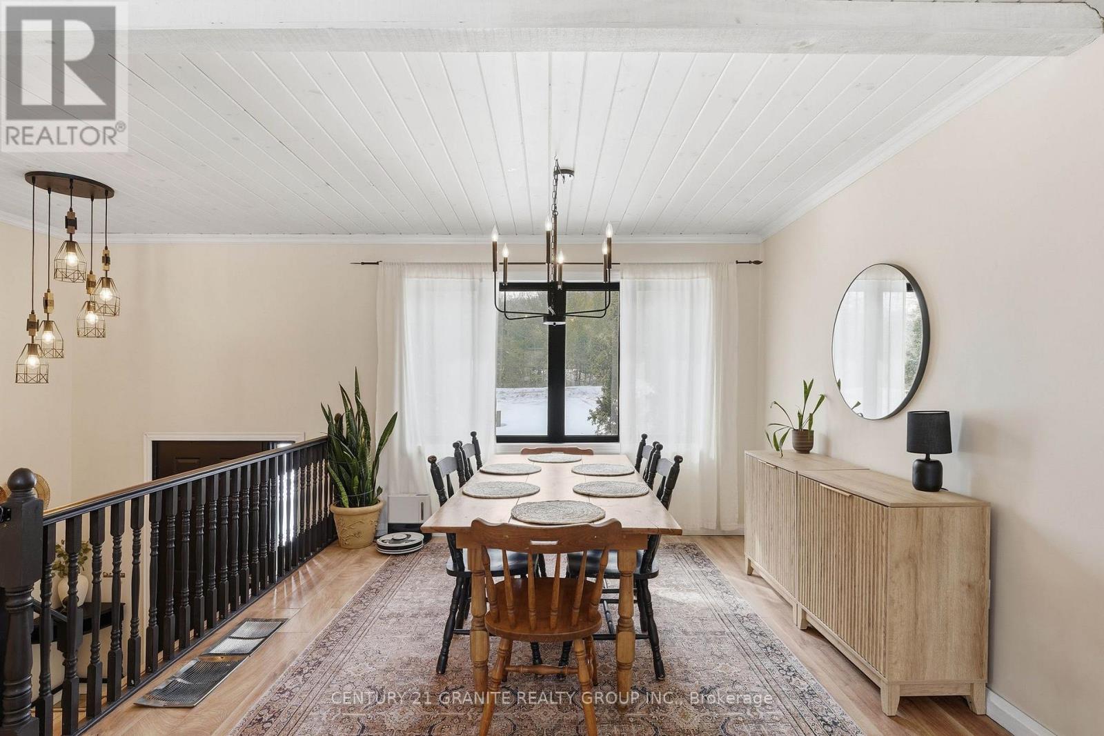 28 Pine Ridge Road, Bancroft, Ontario  K0L 1C0 - Photo 14 - X12955170