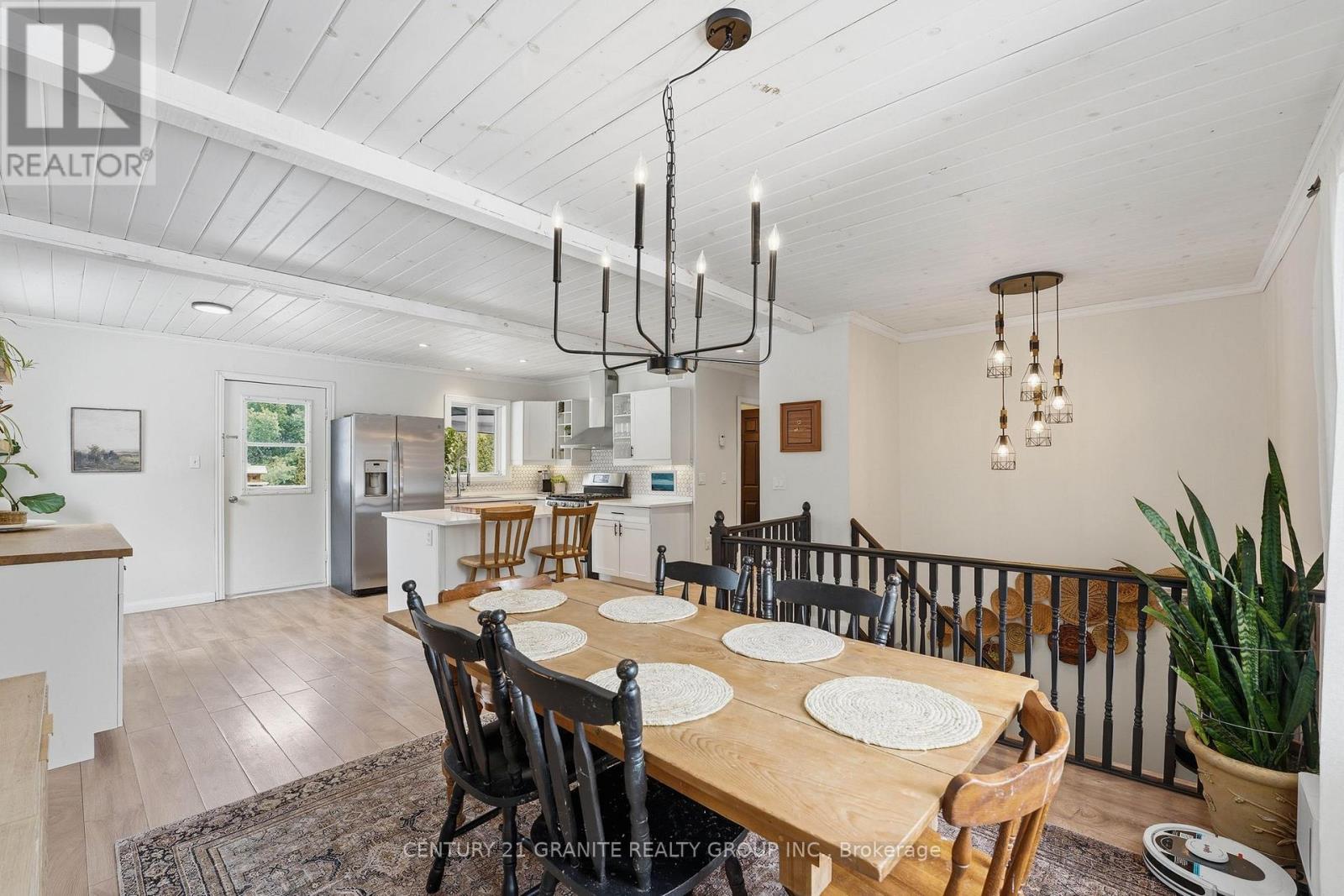 28 Pine Ridge Road, Bancroft, Ontario  K0L 1C0 - Photo 16 - X12955170