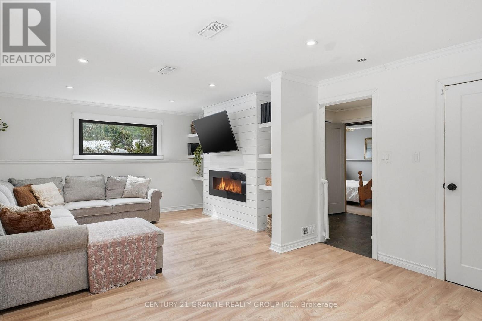 28 Pine Ridge Road, Bancroft, Ontario  K0L 1C0 - Photo 29 - X12955170