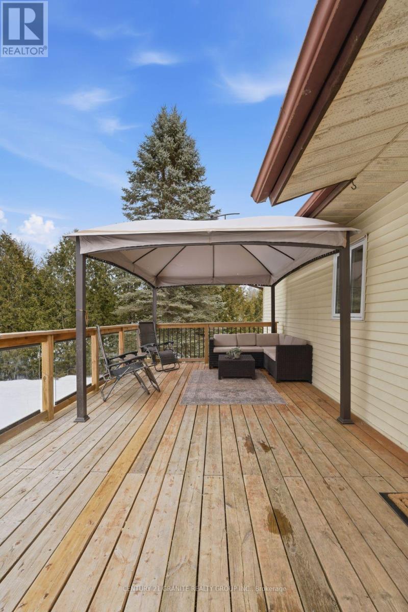 28 Pine Ridge Road, Bancroft, Ontario  K0L 1C0 - Photo 35 - X12955170