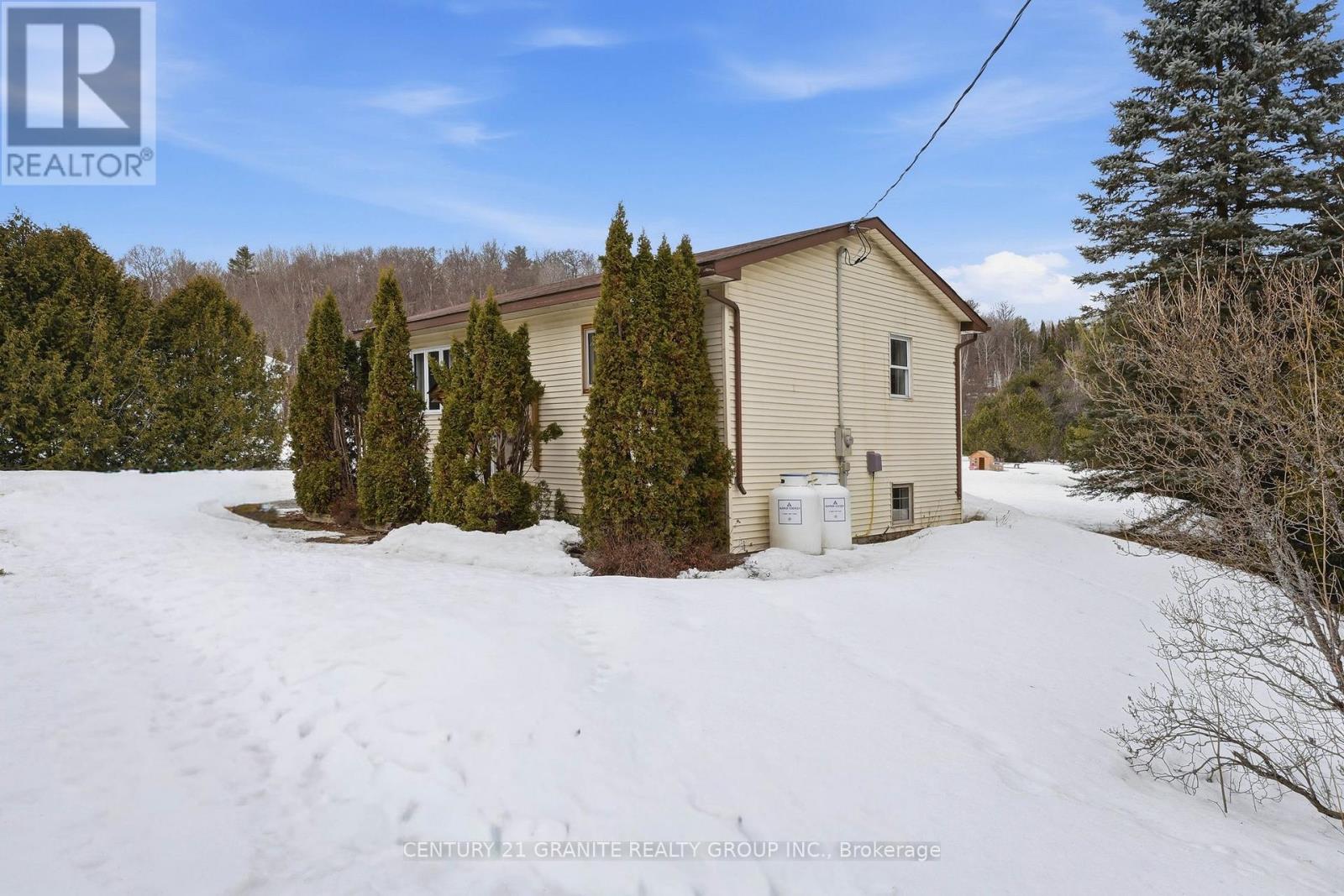 28 Pine Ridge Road, Bancroft, Ontario  K0L 1C0 - Photo 37 - X12955170