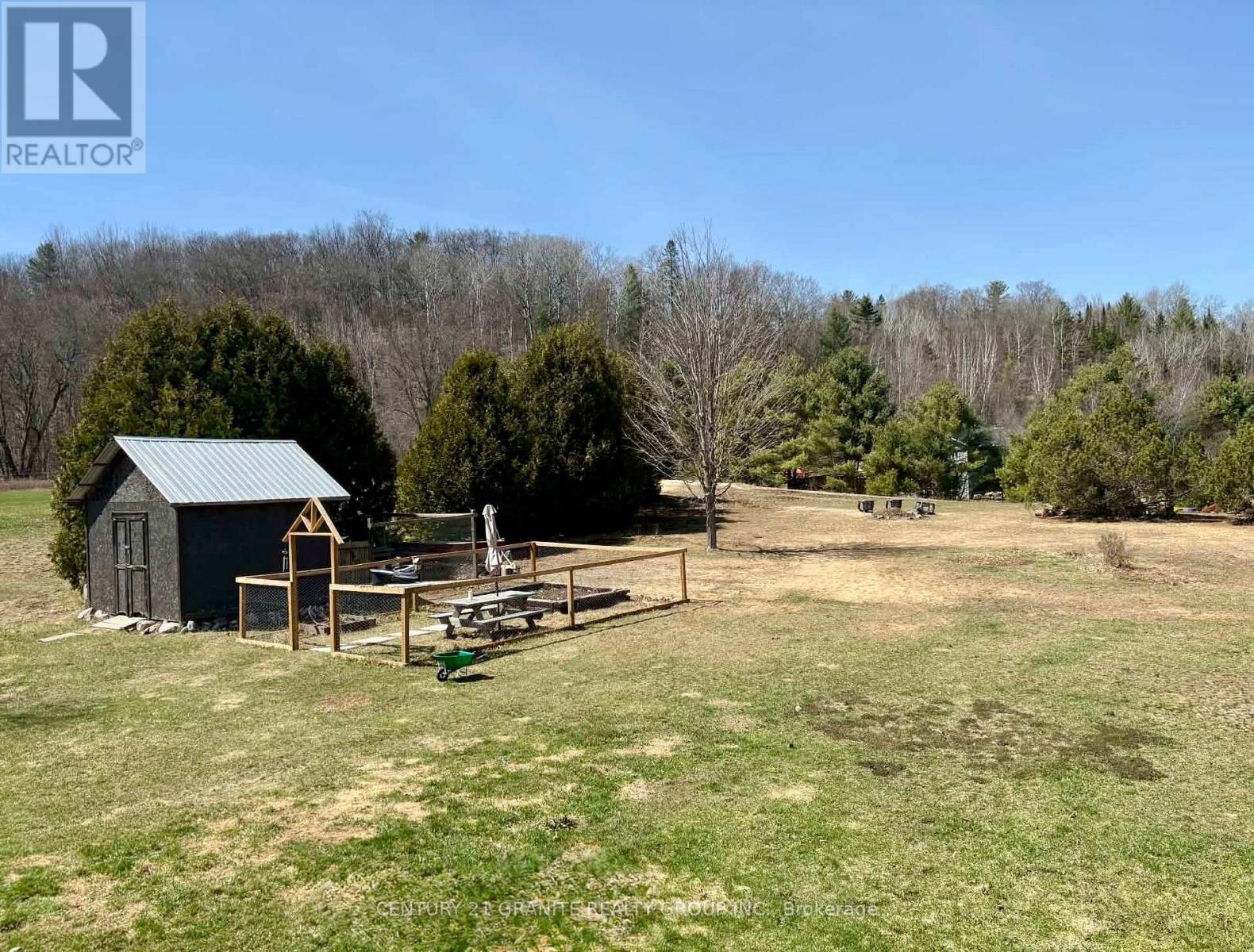 28 Pine Ridge Road, Bancroft, Ontario  K0L 1C0 - Photo 43 - X12955170