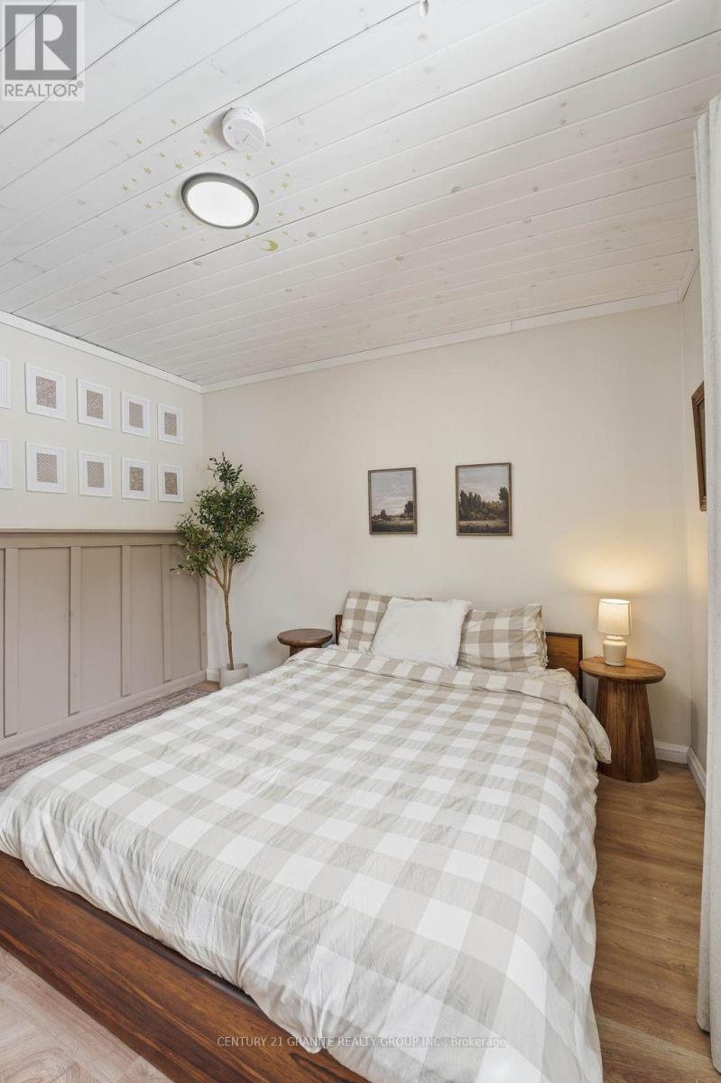 28 Pine Ridge Road, Bancroft, Ontario  K0L 1C0 - Photo 46 - X12955170