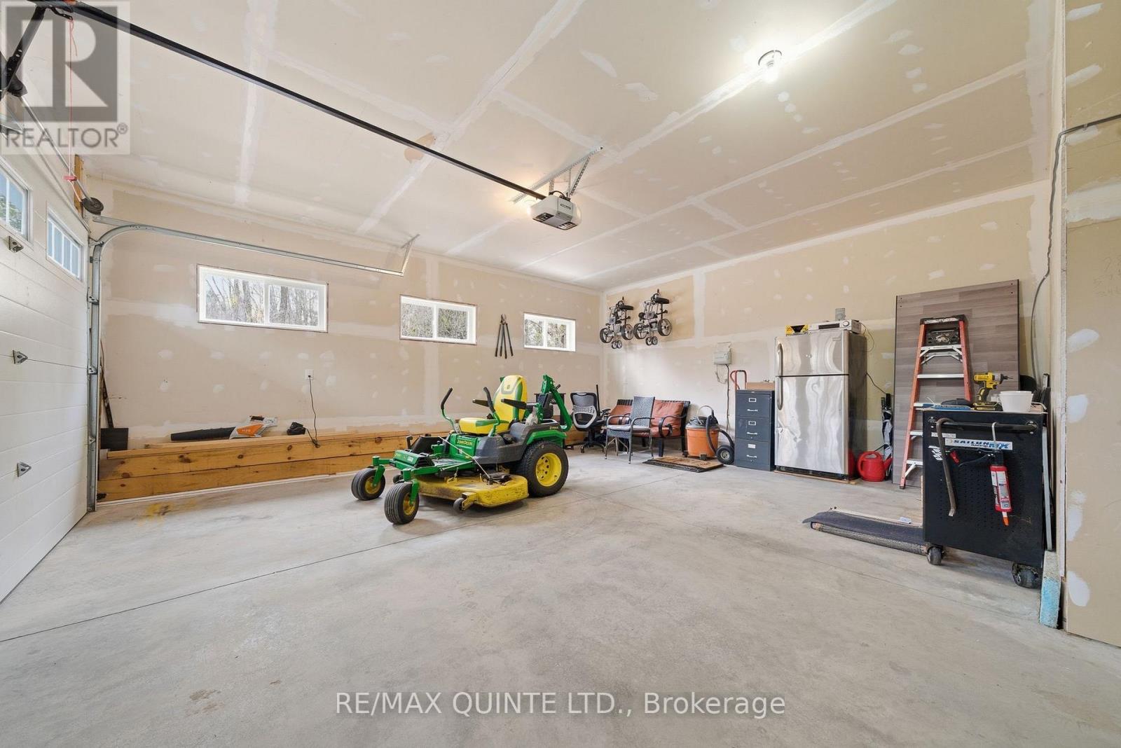 50 Shier Lane, Quinte West, Ontario  K0K 3E0 - Photo 34 - X12955254