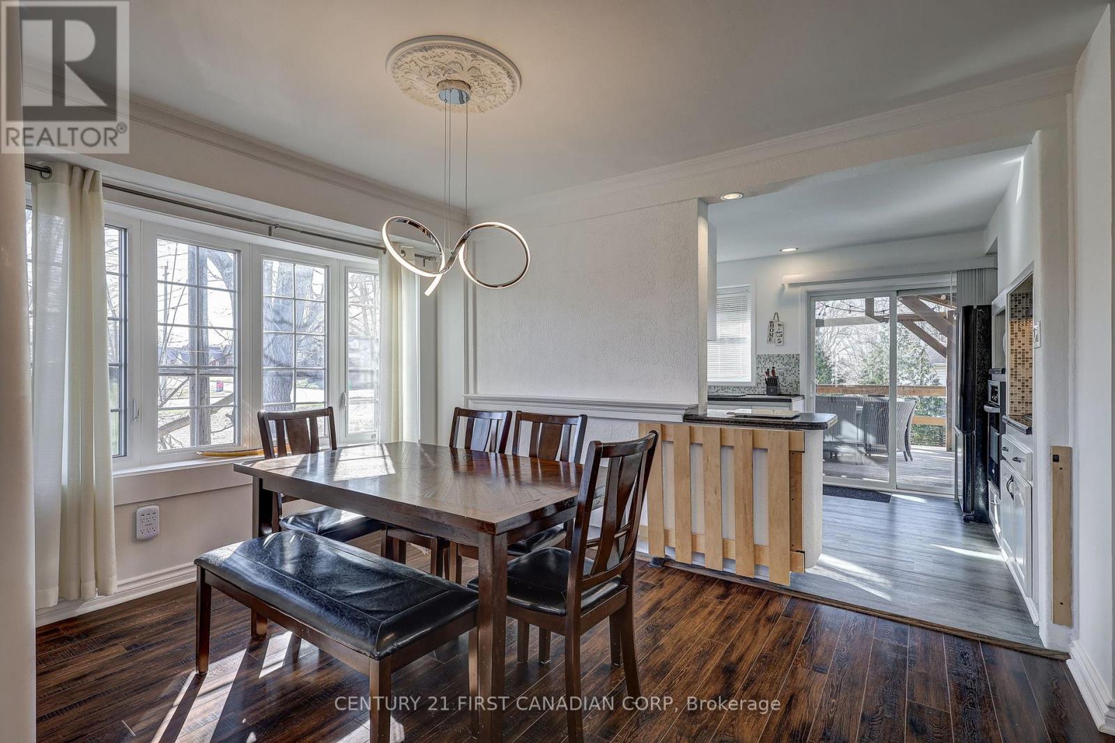 691 Emery Street E, London South, Ontario  N6C 2G3 - Photo 13 - X12955198