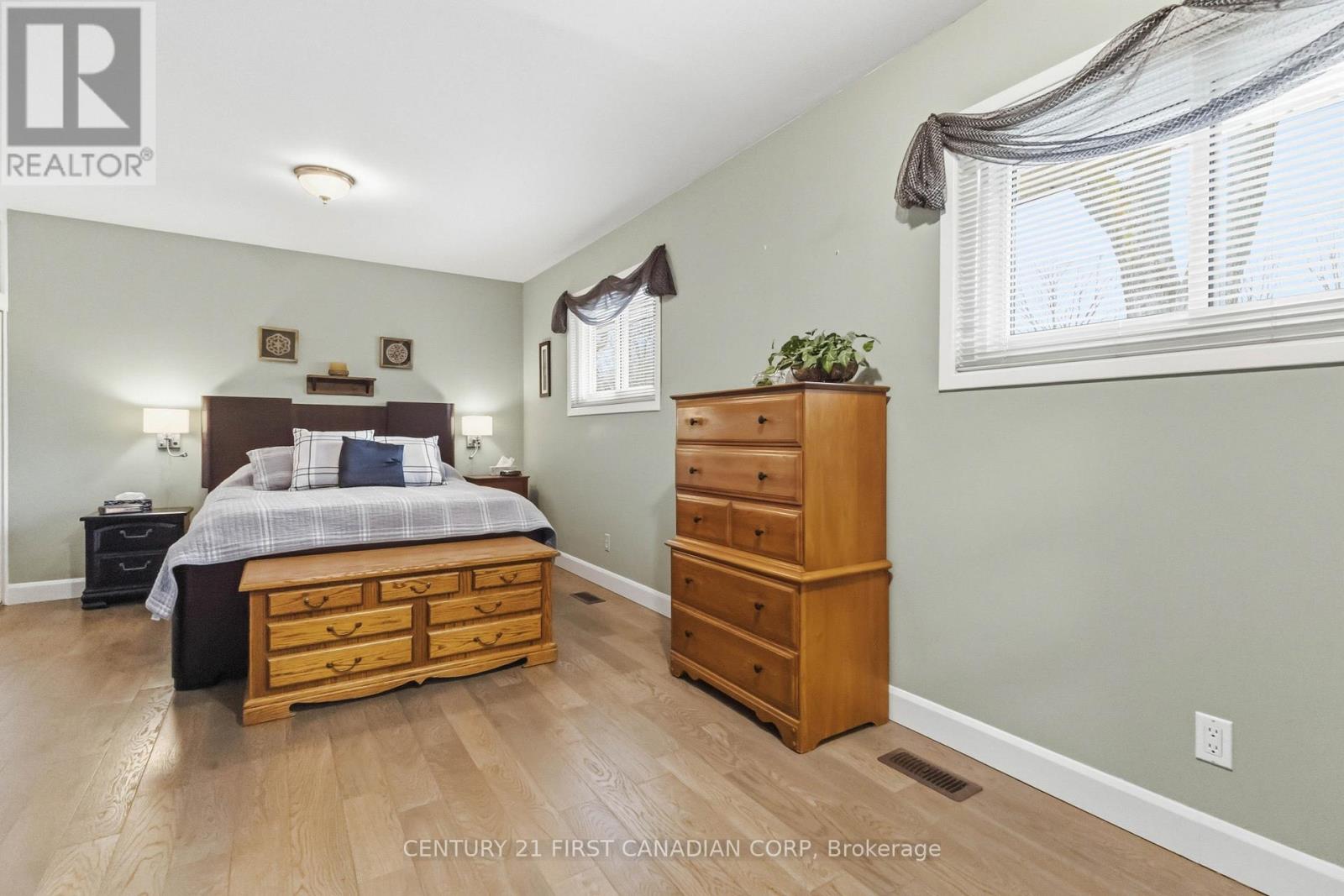 738 Inverness Avenue, London North, Ontario  N6H 3C9 - Photo 21 - X12955214