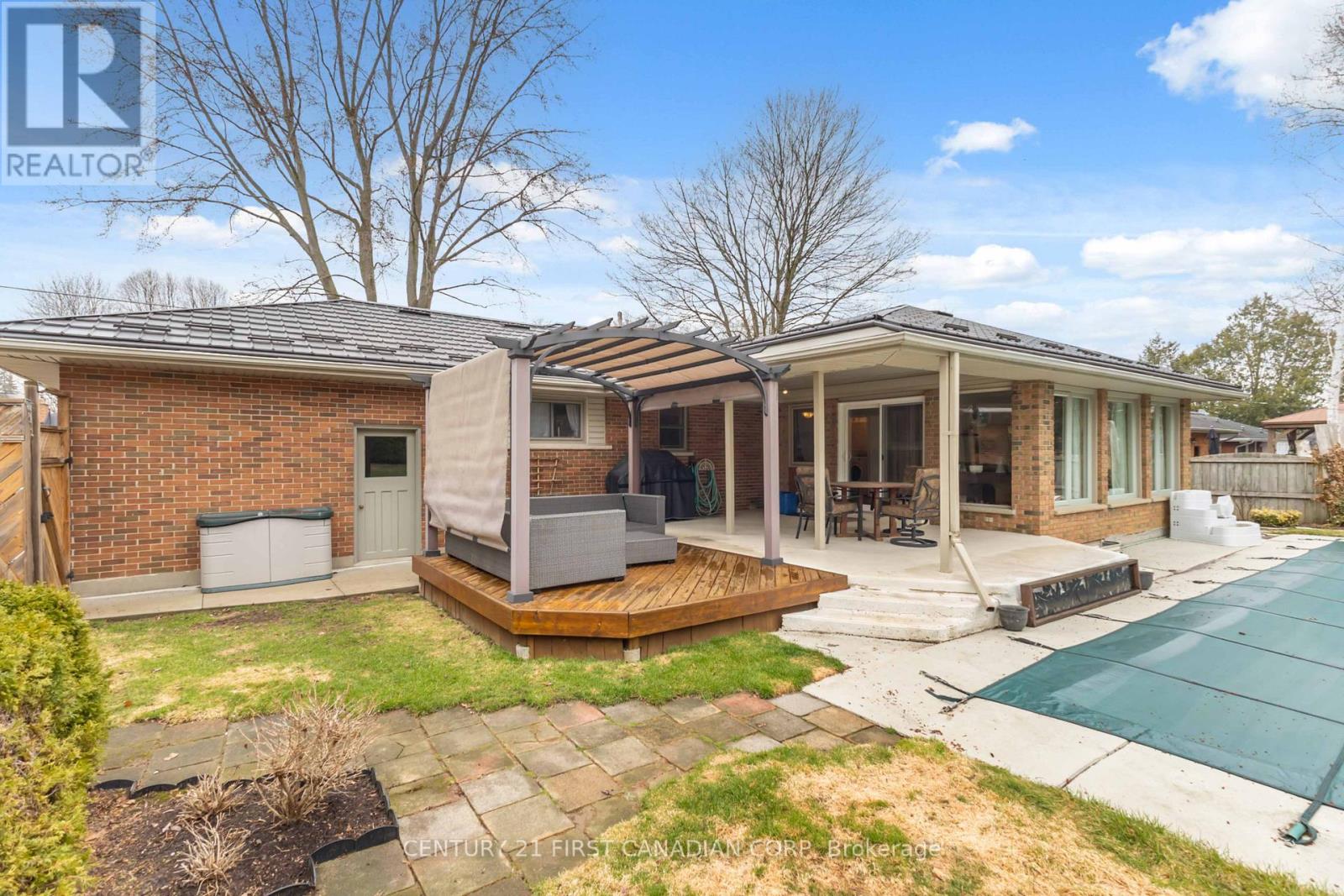 738 Inverness Avenue, London North, Ontario  N6H 3C9 - Photo 35 - X12955214