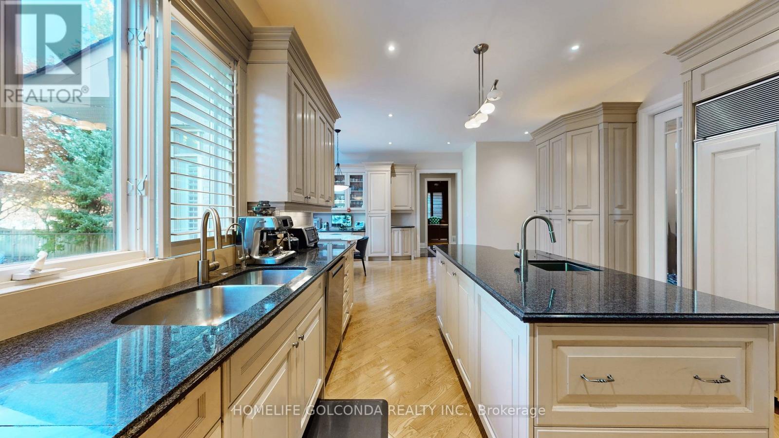 164 Owen Boulevard, Toronto, Ontario  M2P 1G7 - Photo 11 - C12955182