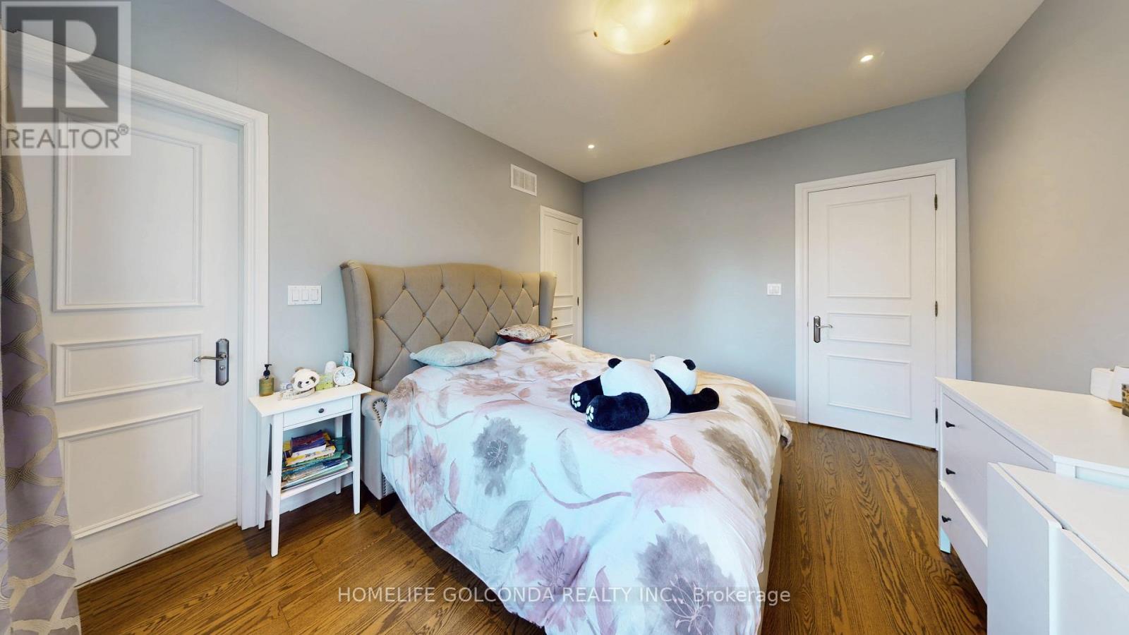 164 Owen Boulevard, Toronto, Ontario  M2P 1G7 - Photo 36 - C12955182