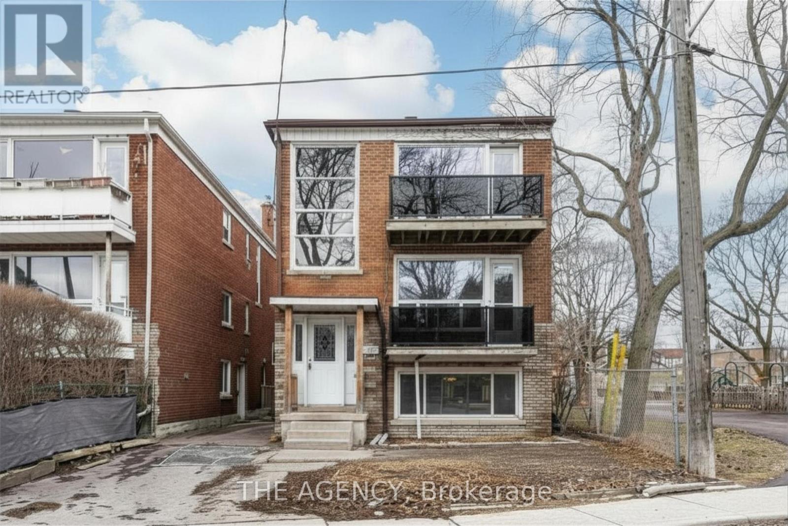 374 ATLAS AVENUE, Toronto, Ontario