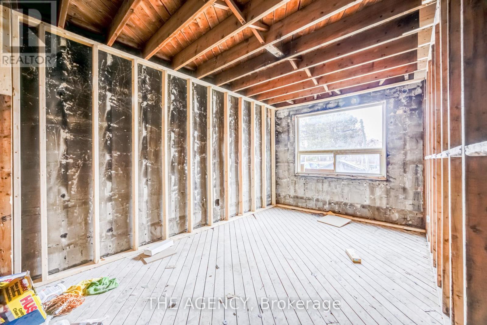 374 Atlas Avenue, Toronto, Ontario  M6C 3P9 - Photo 11 - C12955194