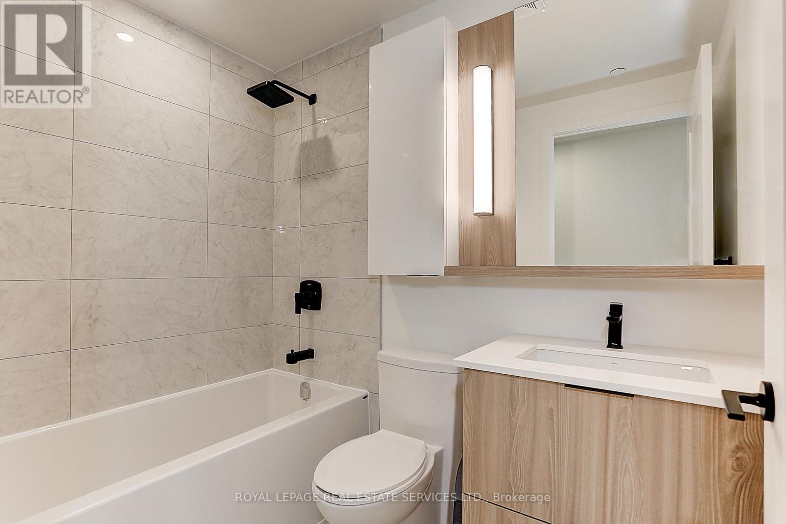 3304 - 5 Defries Street, Toronto, Ontario  M5A 0W7 - Photo 23 - C12955226