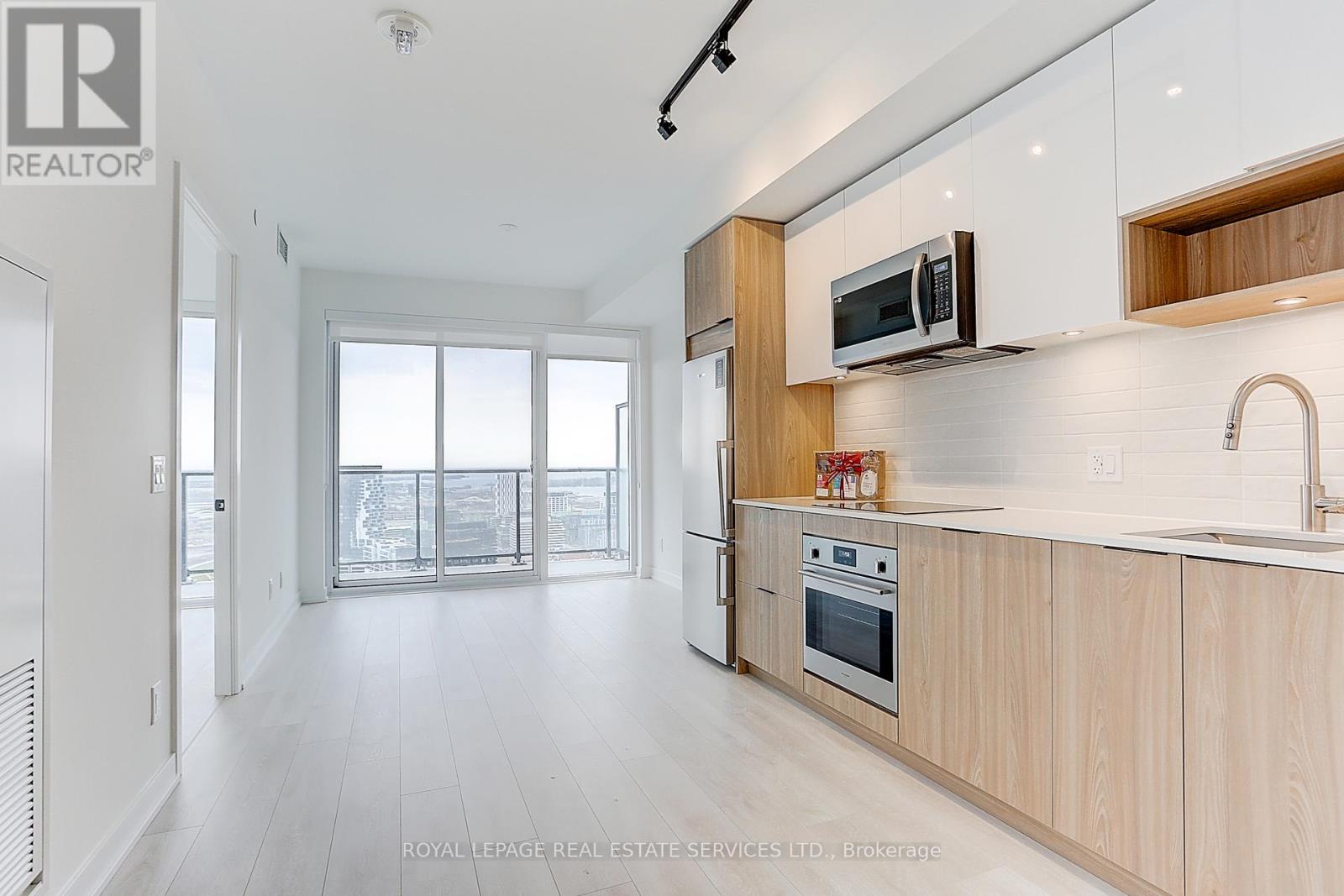 3304 - 5 Defries Street, Toronto, Ontario  M5A 0W7 - Photo 26 - C12955226