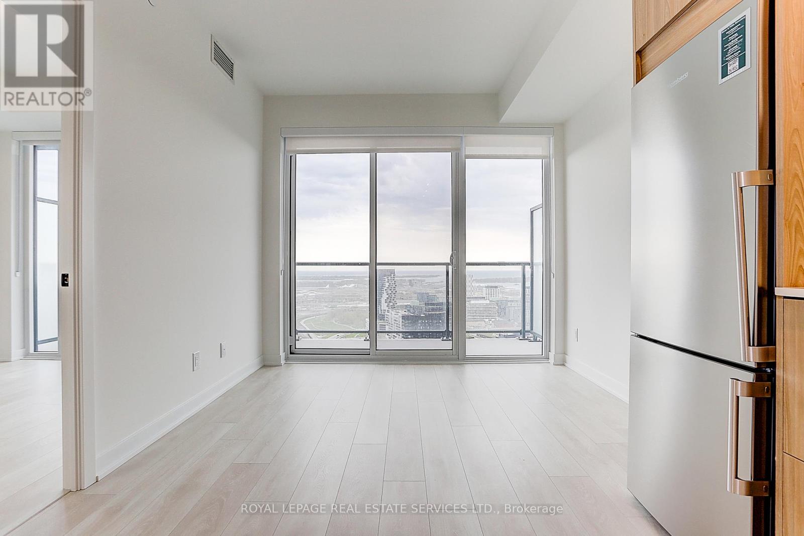 3304 - 5 Defries Street, Toronto, Ontario  M5A 0W7 - Photo 31 - C12955226