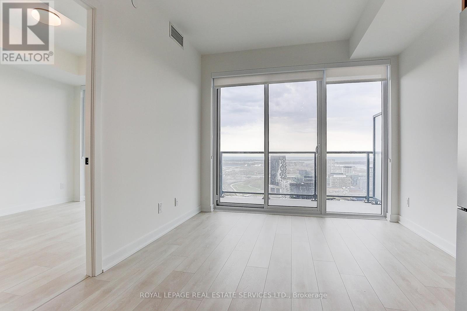 3304 - 5 Defries Street, Toronto, Ontario  M5A 0W7 - Photo 32 - C12955226