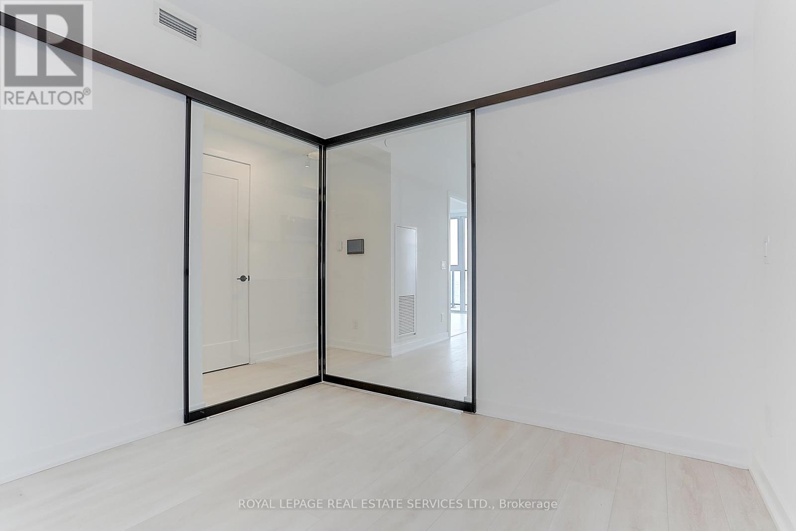 3304 - 5 Defries Street, Toronto, Ontario  M5A 0W7 - Photo 43 - C12955226