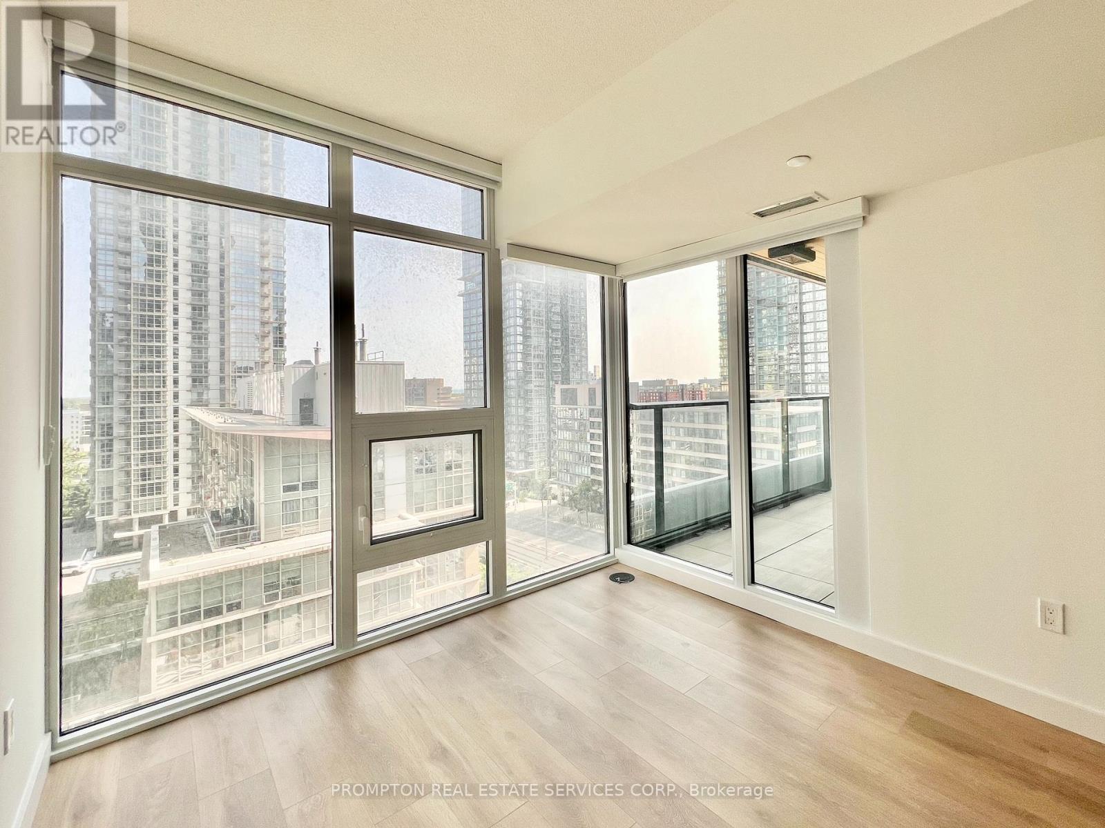 920 - 3 Concord Cityplace Way, Toronto, Ontario  M5V 0X4 - Photo 21 - C12955248