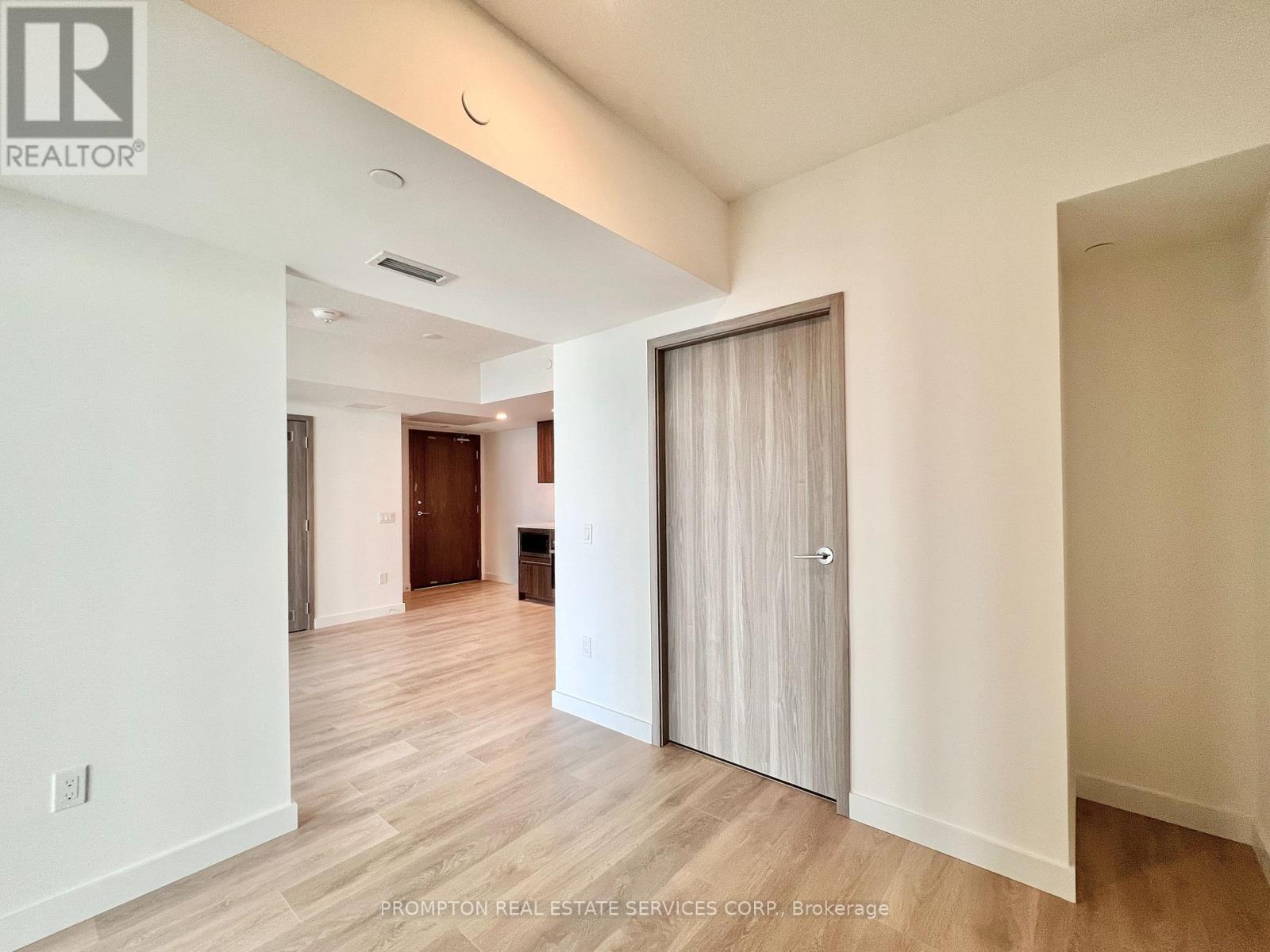 920 - 3 Concord Cityplace Way, Toronto, Ontario  M5V 0X4 - Photo 25 - C12955248