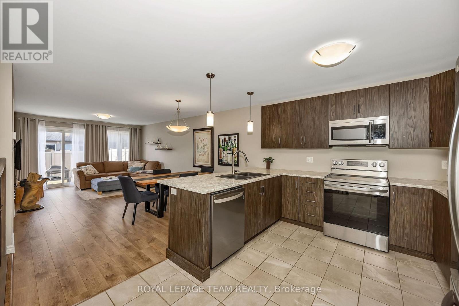 826 Reaume Street, Mississippi Mills, Ontario  K0A 1A0 - Photo 7 - X12955160