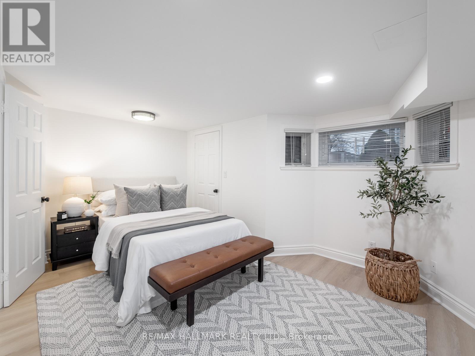 26 Eastmount Avenue, Toronto, Ontario  M4K 1V1 - Photo 43 - E12955196