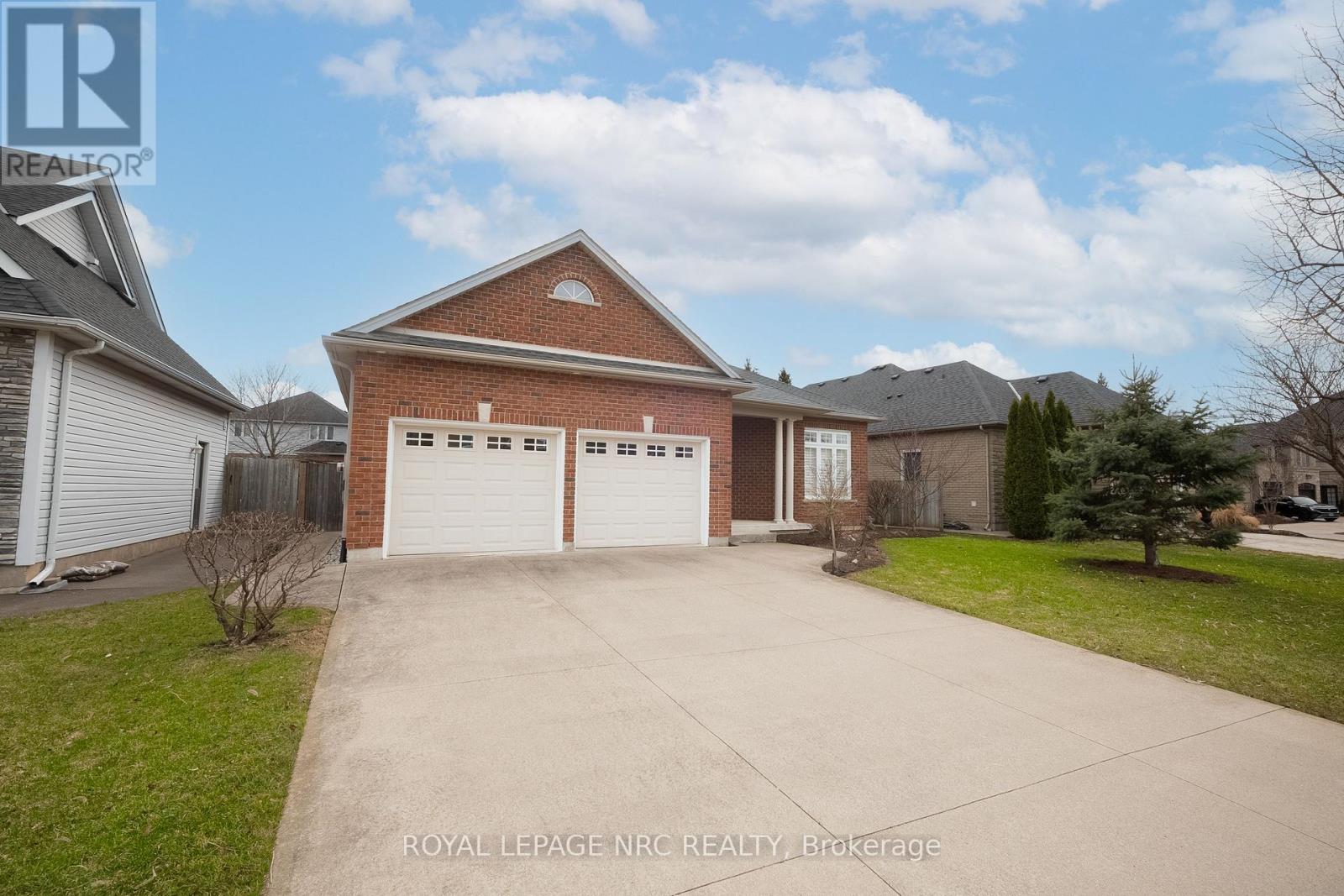 47 Countryside Drive, St. Catharines, Ontario  L2W 1C4 - Photo 2 - X12955238