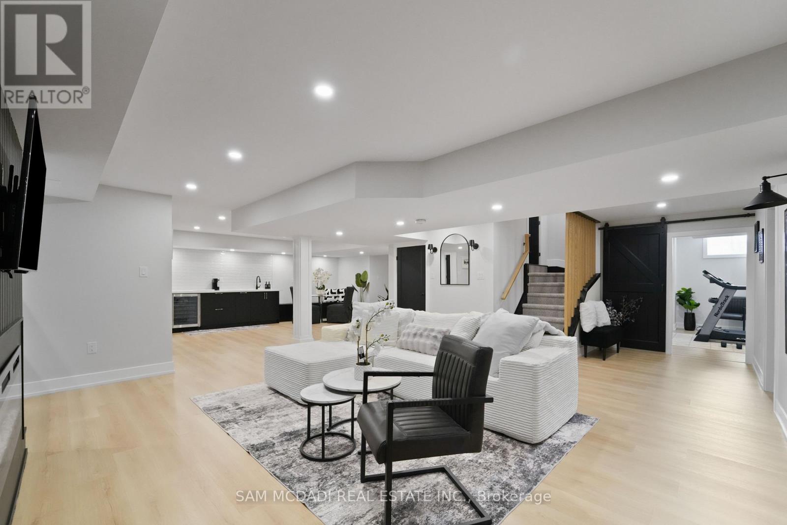 39 Mckeown Street, Essa, Ontario  L0L 2N0 - Photo 41 - N12955164