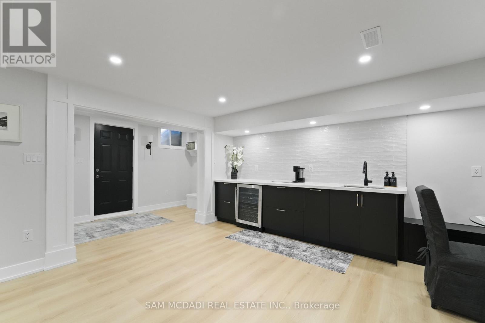 39 Mckeown Street, Essa, Ontario  L0L 2N0 - Photo 43 - N12955164