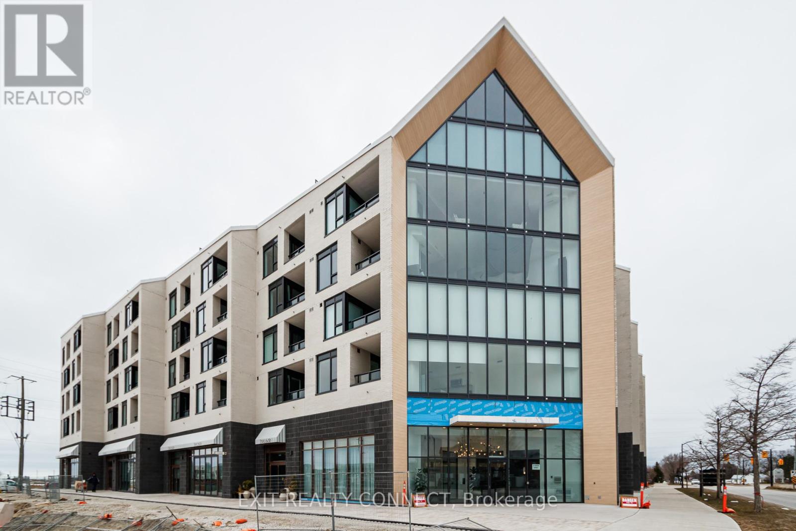 218 - 31 HURON STREET, Collingwood, Ontario