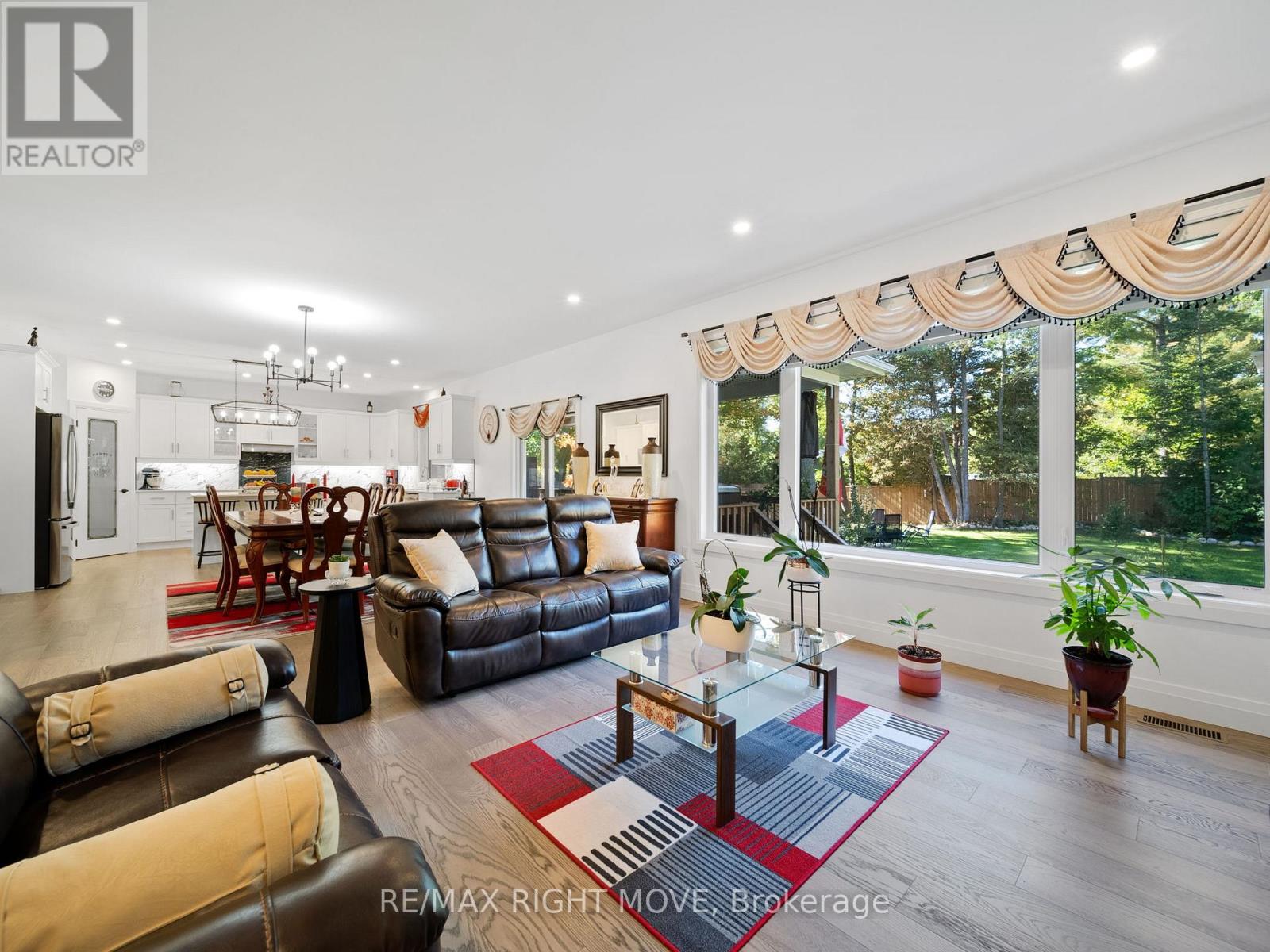 22 Bellehumeur Road, Tiny, Ontario  L9M 0J1 - Photo 7 - S12955222