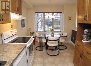 7 - 410 Ambleside Drive, London North, Ontario  N6G 4Y7 - Photo 3 - X12825866