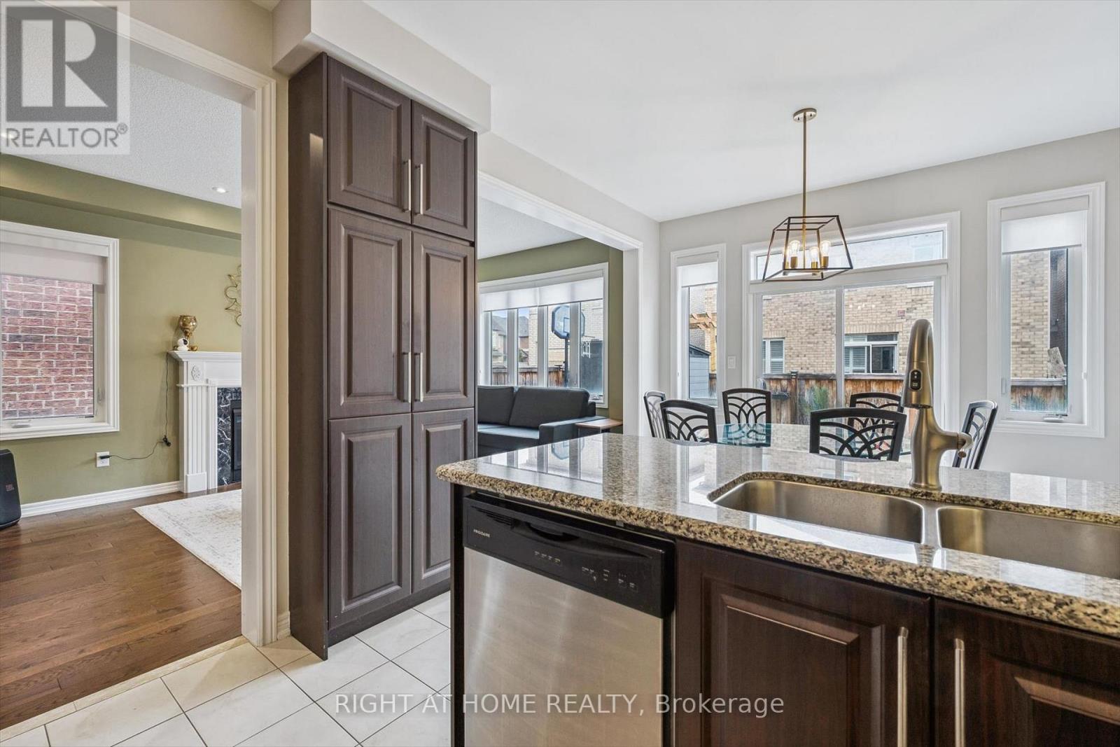 3 Antoine Street, Brampton, Ontario  L7A 0G4 - Photo 15 - W12955192