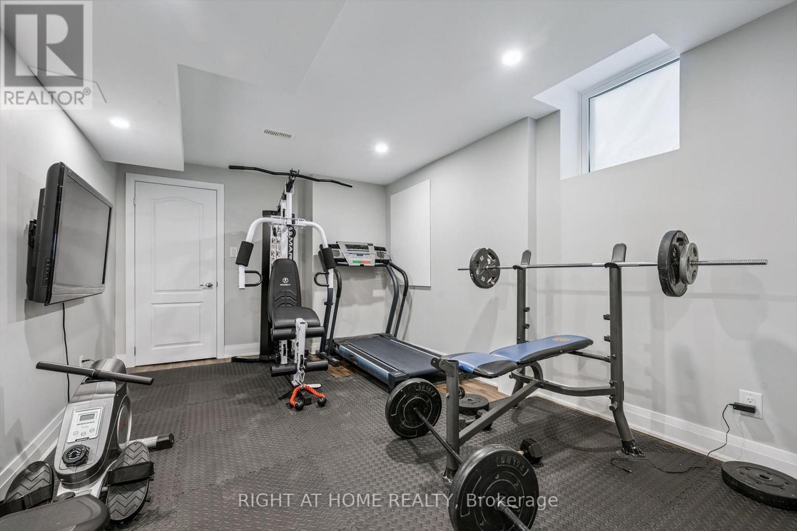 3 Antoine Street, Brampton, Ontario  L7A 0G4 - Photo 35 - W12955192