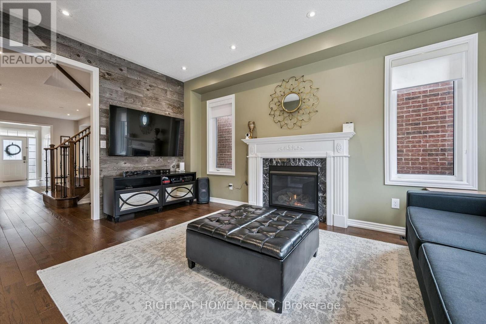 3 Antoine Street, Brampton, Ontario  L7A 0G4 - Photo 9 - W12955192