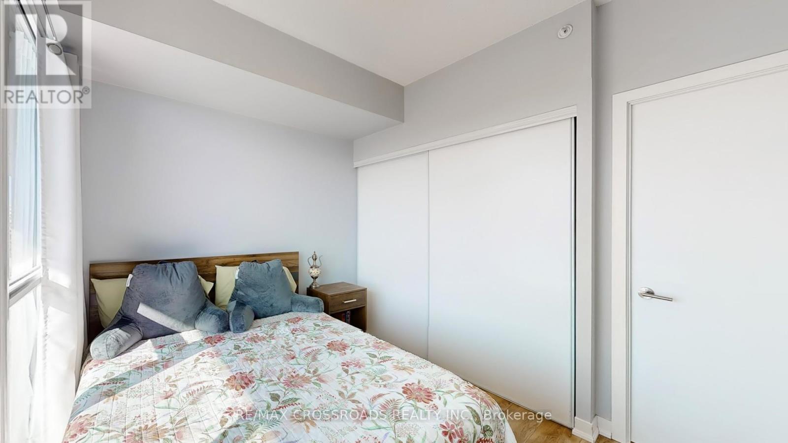 810 - 5101 Dundas Street W, Toronto, Ontario  M9A 1C1 - Photo 14 - W12955212