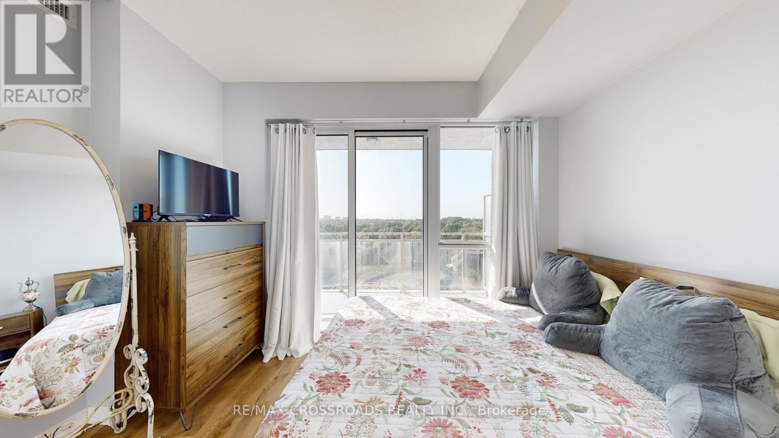 810 - 5101 Dundas Street W, Toronto, Ontario  M9A 1C1 - Photo 15 - W12955212