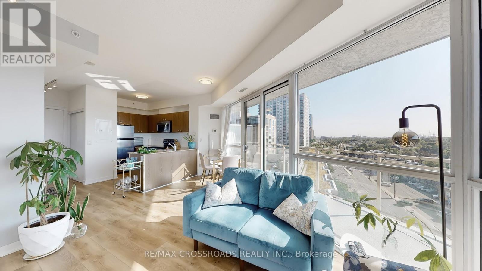 810 - 5101 Dundas Street W, Toronto, Ontario  M9A 1C1 - Photo 6 - W12955212