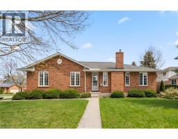 556 STANWOOD Crescent, Waterloo, Ontario