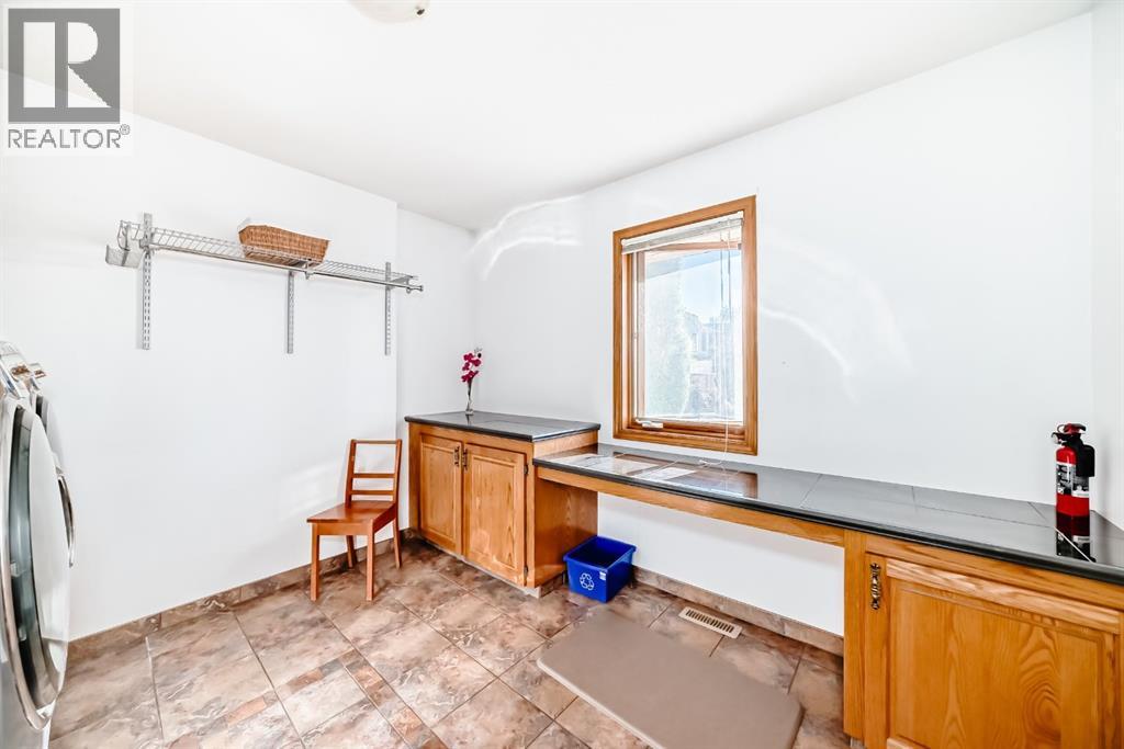 142 Edgeview Road NW, Calgary, Alberta  T3A 4V1 - Photo 39 - A2296914