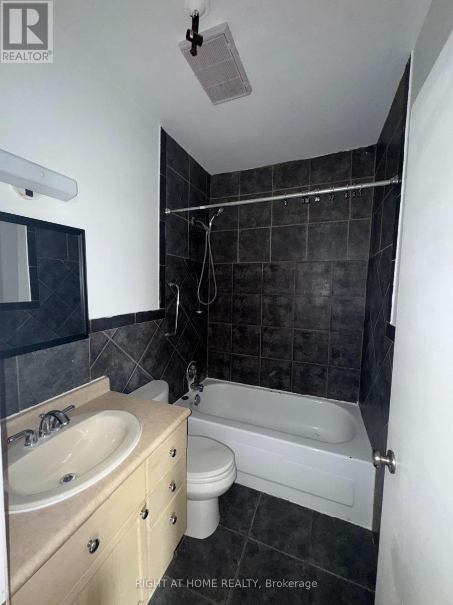 3 - 279 Drouillard Road, Windsor, Ontario  N8Y 2P4 - Photo 25 - X12955200