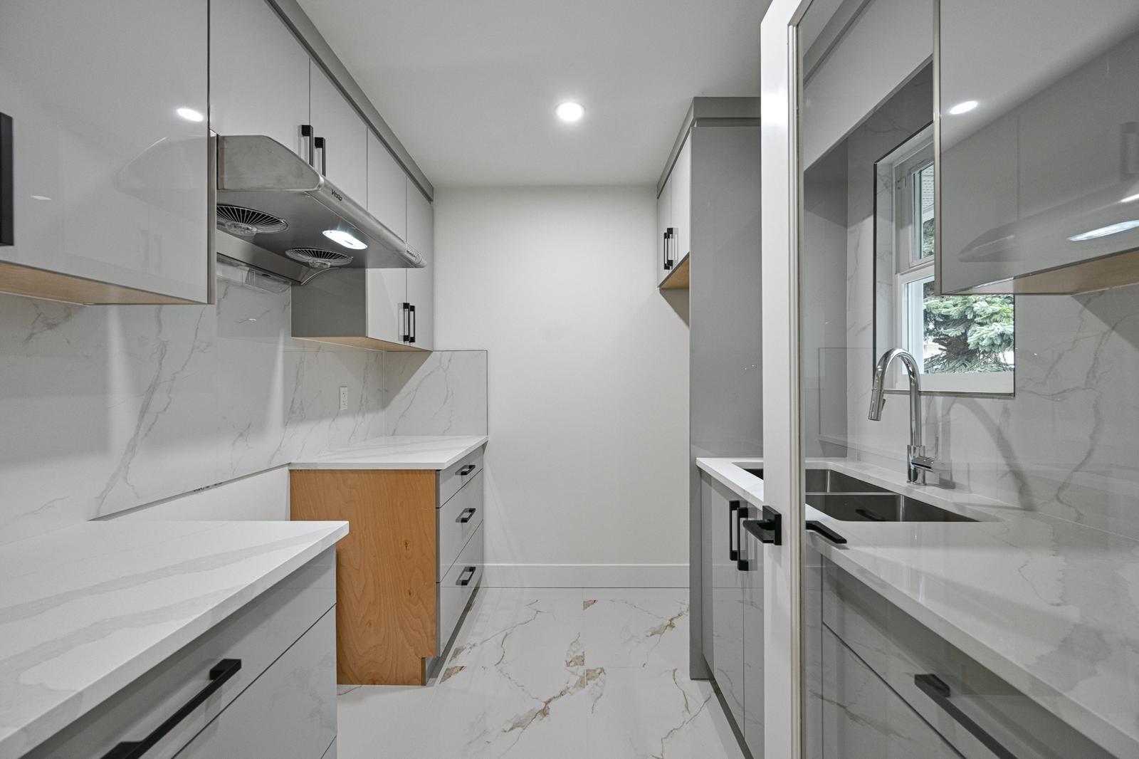 32069 Clinton Avenue, Abbotsford, British Columbia  V2T 5B7 - Photo 17 - R3105255