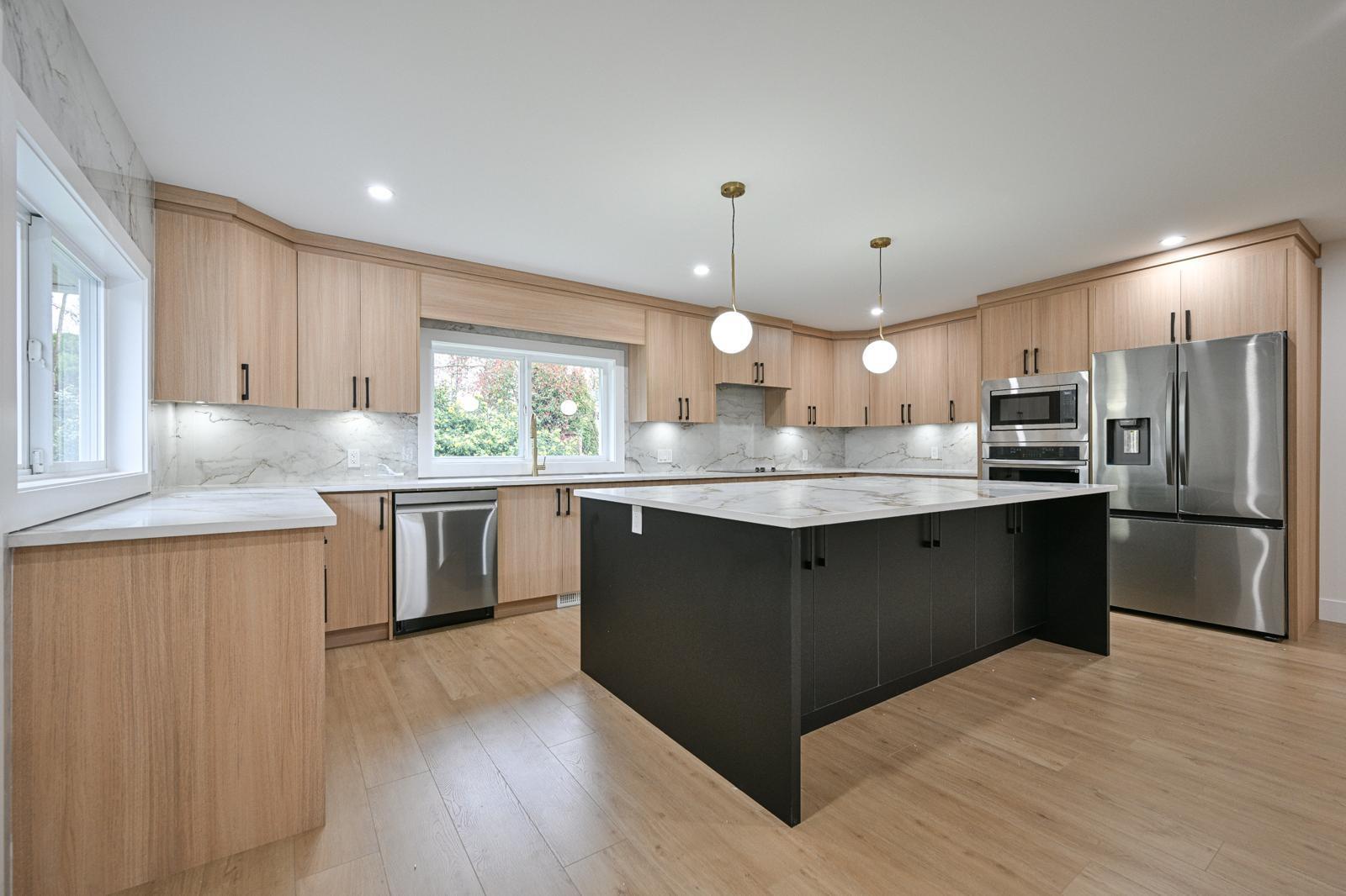 32069 Clinton Avenue, Abbotsford, British Columbia  V2T 5B7 - Photo 10 - R3105255